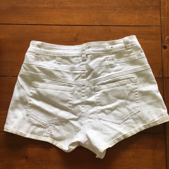Vienna High Rise Shorts, size 5 - Picture 4 of 5